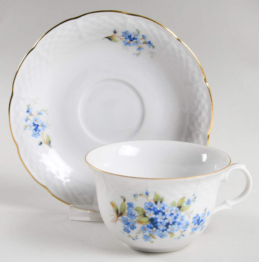 THU137 Flat Cup & Saucer Set by Thun-1
