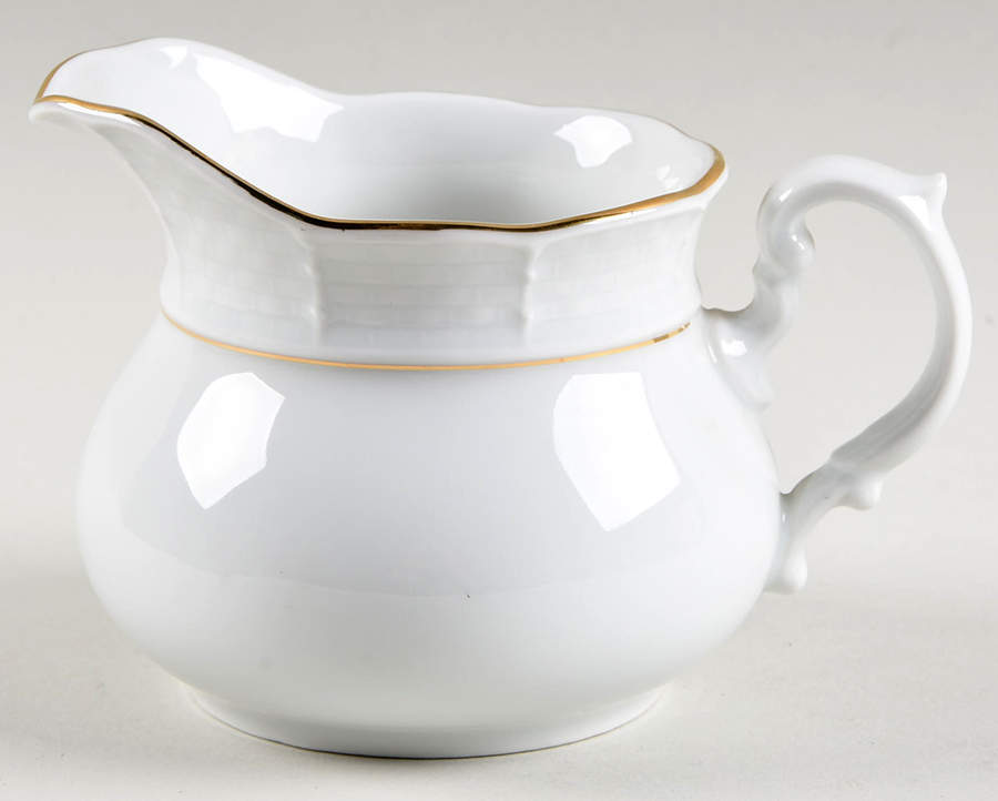 THU138 Creamer by Thun-1