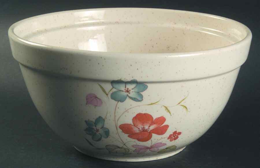 Poppy (Off White Background) 10" Mixing Bowl by Treasure Craft-1