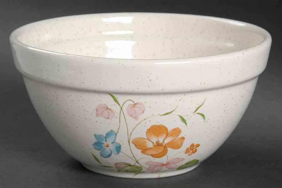 Poppy (Off White Background) 6" Mixing Bowl by Treasure Craft-1
