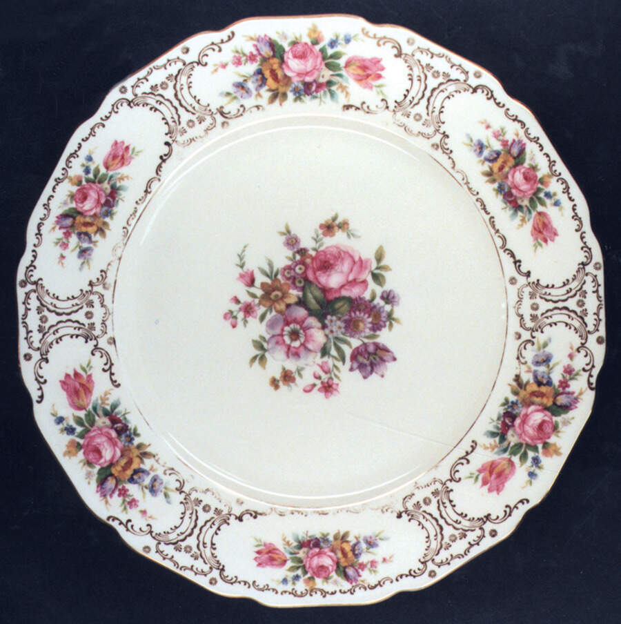 04472 Dinner Plate by Thomas-1