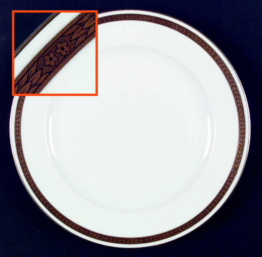 564 Dinner Plate by Thomas-1