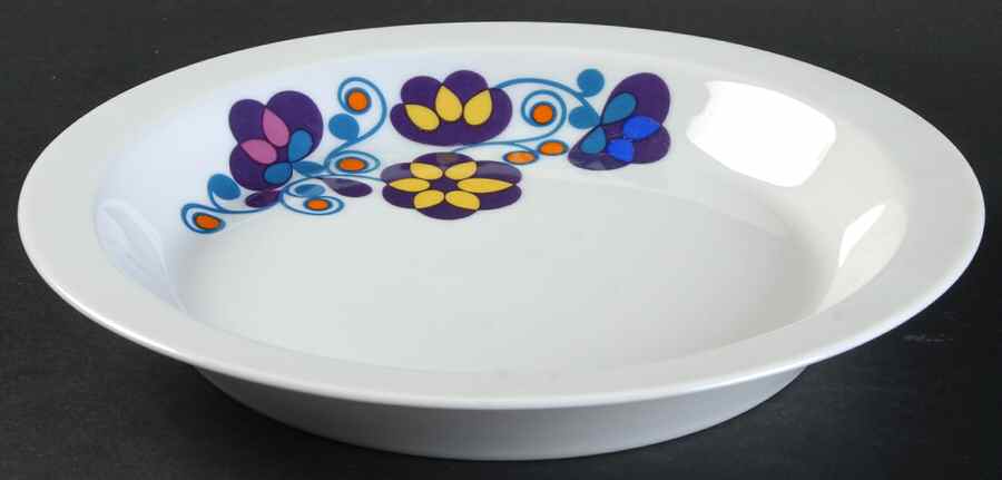 Carolyn Rim Soup Bowl by Thomas-1