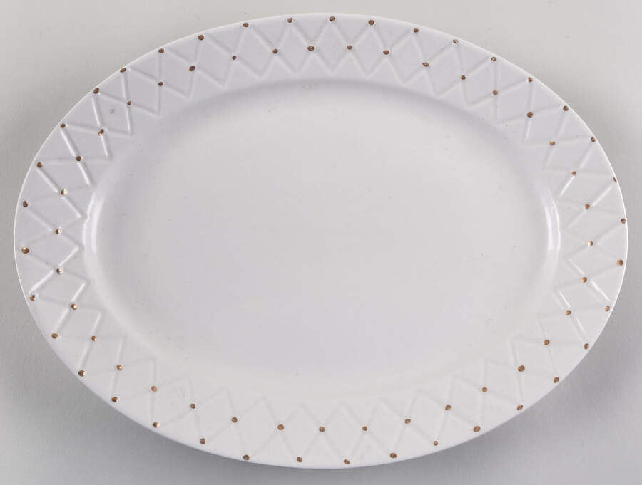 Golden Quilt 13" Oval Serving Platter by Tabletops Unlimited-1