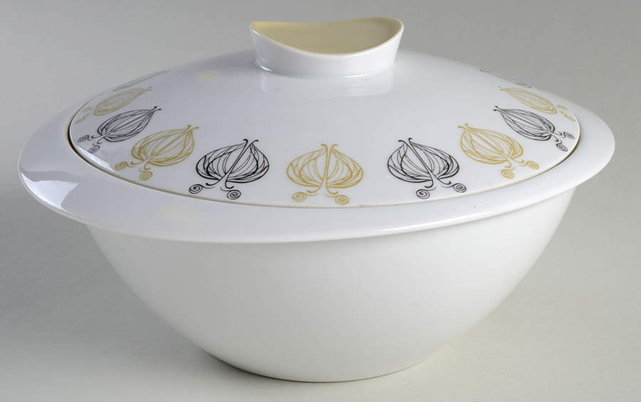 THO138 Round Covered Vegetable by Thomas-1