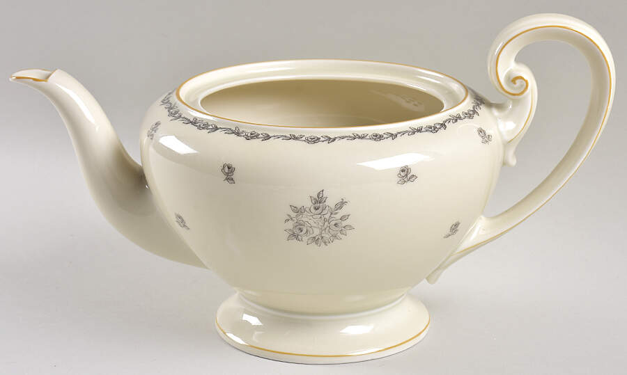 TIR173 Teapot No Lid by Tirschenreuth-1