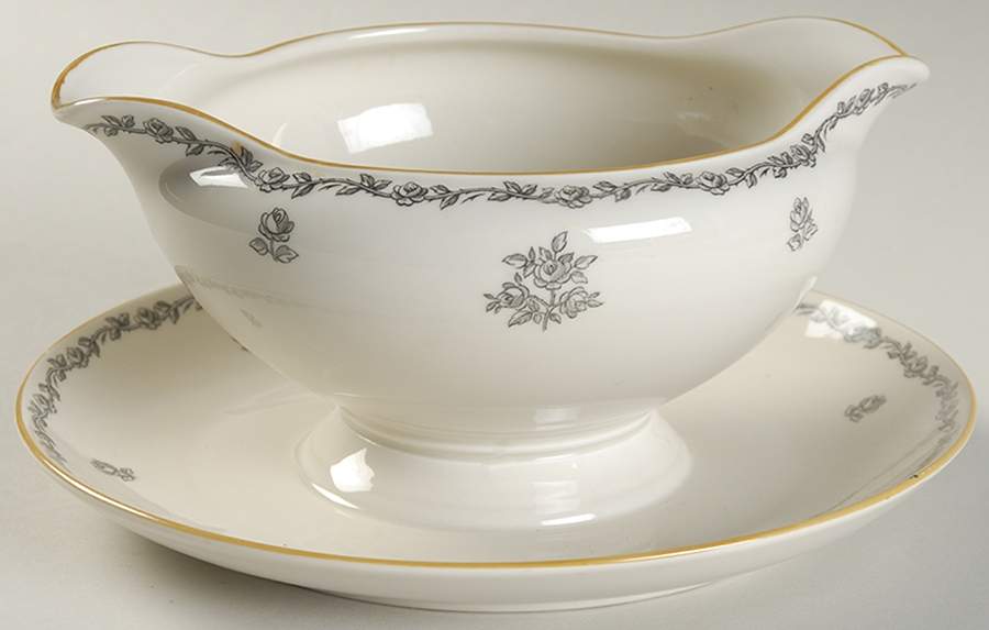 TIR173 Gravy Boat with Attached Underplate by Tirschenreuth-1