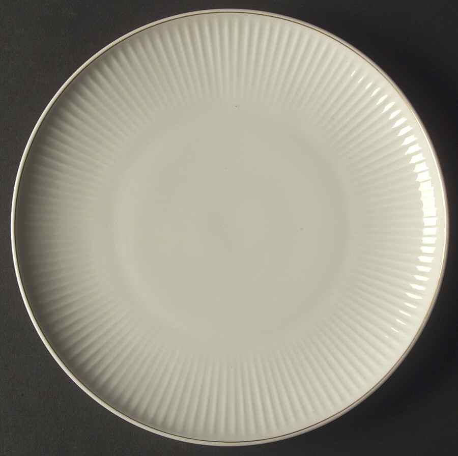 7562 Salad Plate by Thomas-1