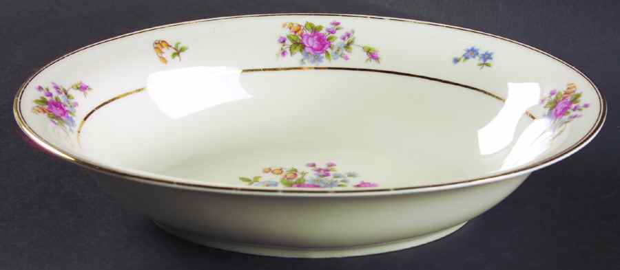 Queensrose (Smooth #159) 10" Oval Vegetable Bowl by Tirschenreuth-1