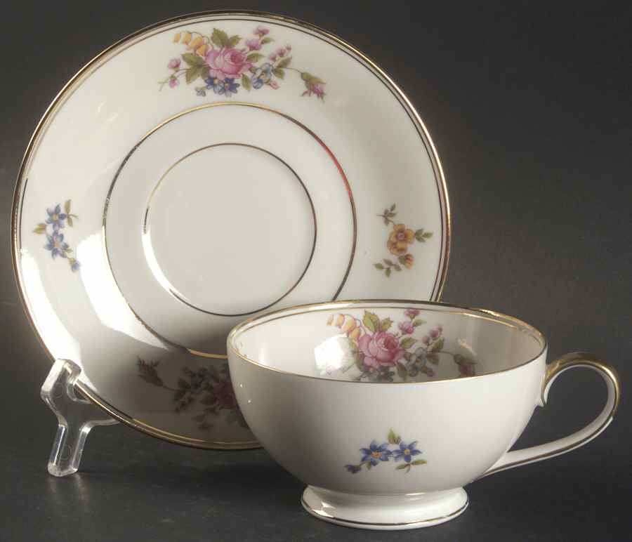 Queensrose (Smooth #159) Footed Cup & Saucer Set by Tirschenreuth-1