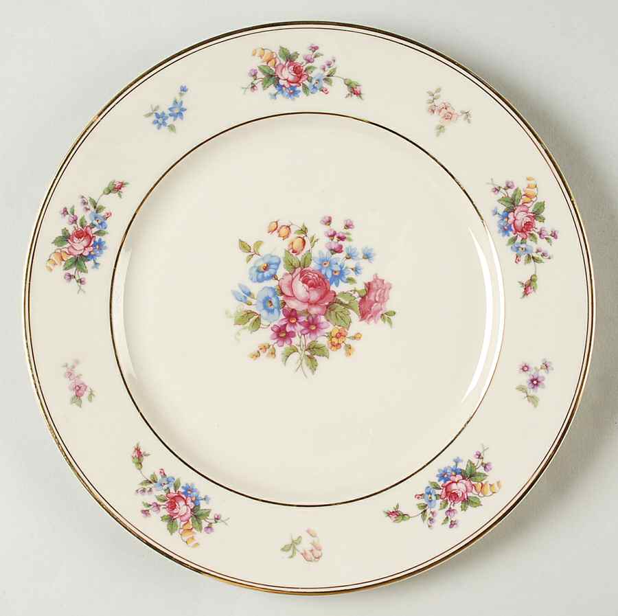 Queensrose (Smooth #159) Dinner Plate by Tirschenreuth-1