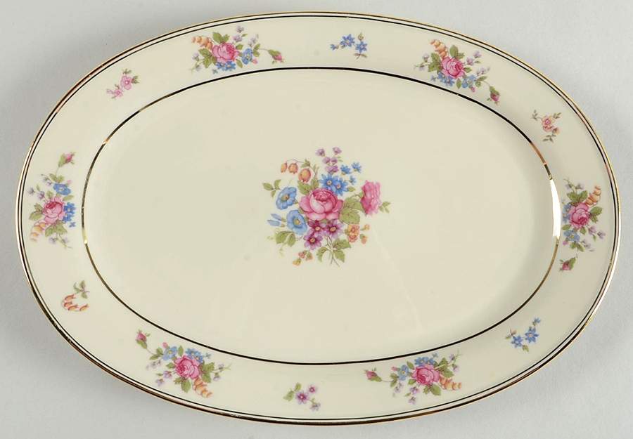 Queensrose (Smooth #159) 12" Oval Serving Platter by Tirschenreuth-1