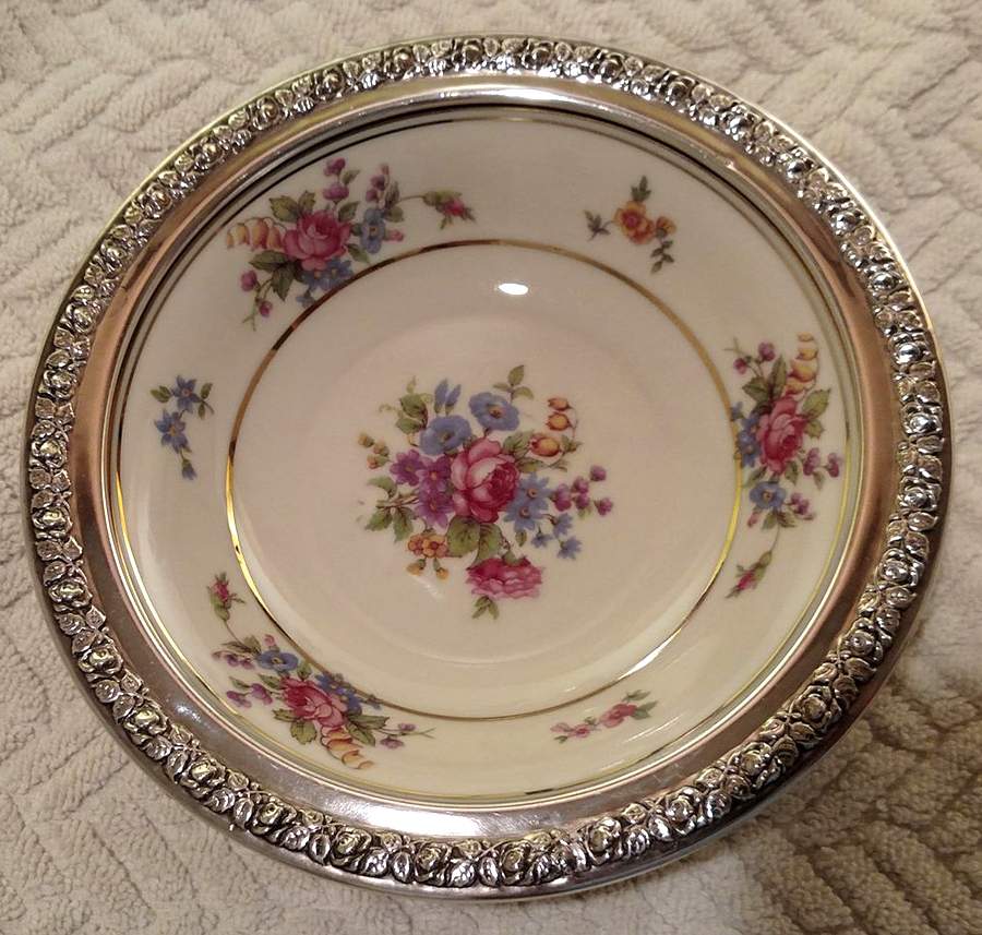 Queensrose (Smooth #159) Fruit/Dessert (Sauce) Bowl W/Sterling Rim by Tirschenreuth-1