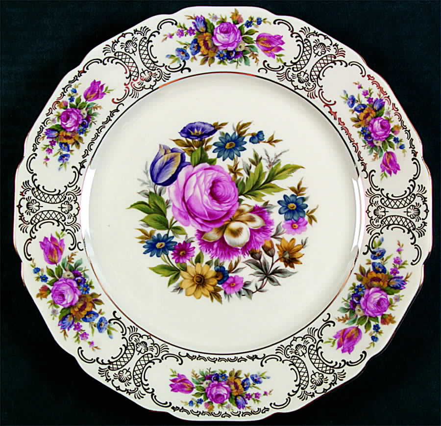 Richelieu Dinner Plate by Thomas-1
