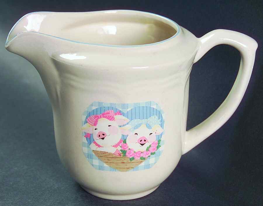 Pig Pal Creamer by Tienshan-1