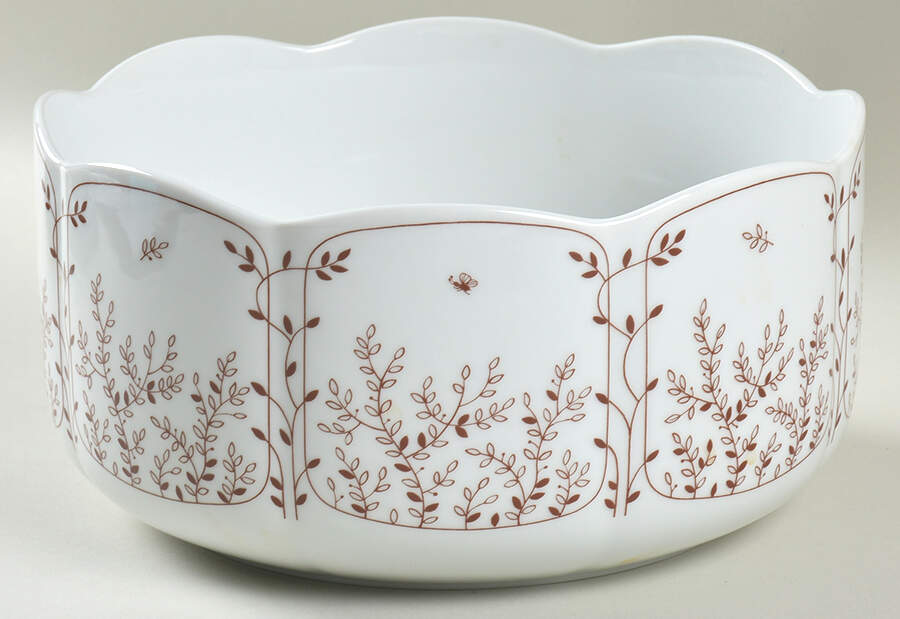 Brown Fleur 8" Salad Serving Bowl by Tirschenreuth-1