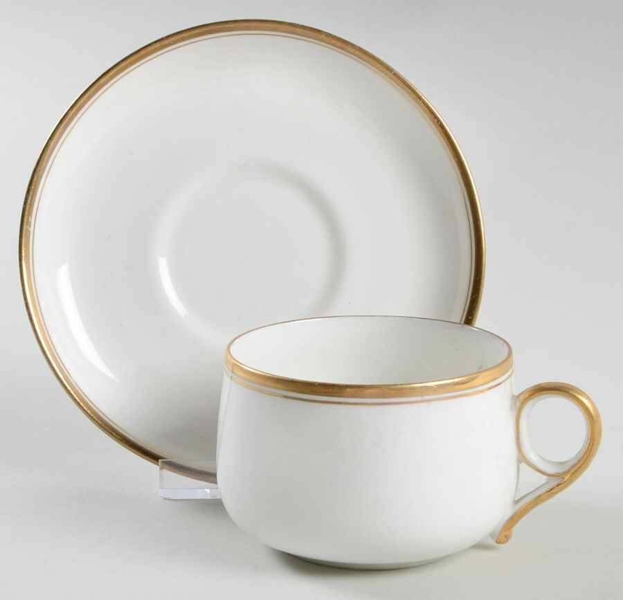 7372 Flat Cup & Saucer Set by Tuscan - Royal Tuscan-1