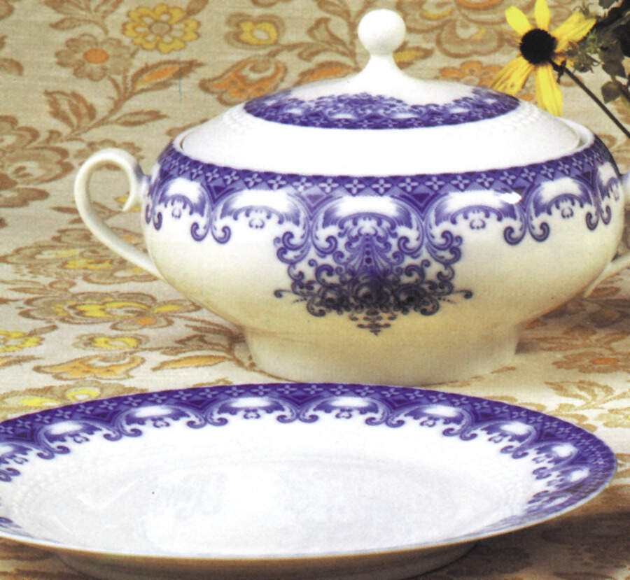 Tarantella Dinner Plate by Tirschenreuth-1