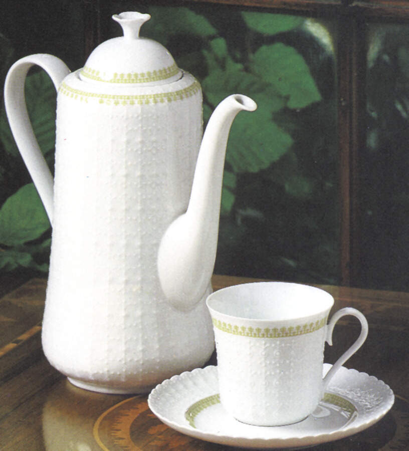 Capriccio Flat Cup & Saucer Set by Tirschenreuth-1