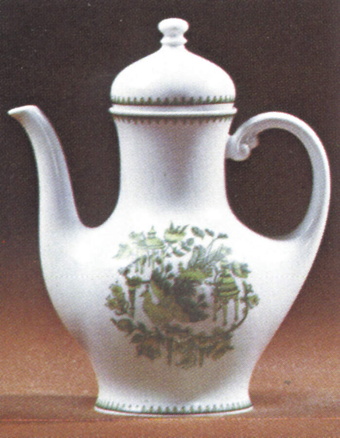 Castle Park Coffee Pot & Lid by Tirschenreuth-1