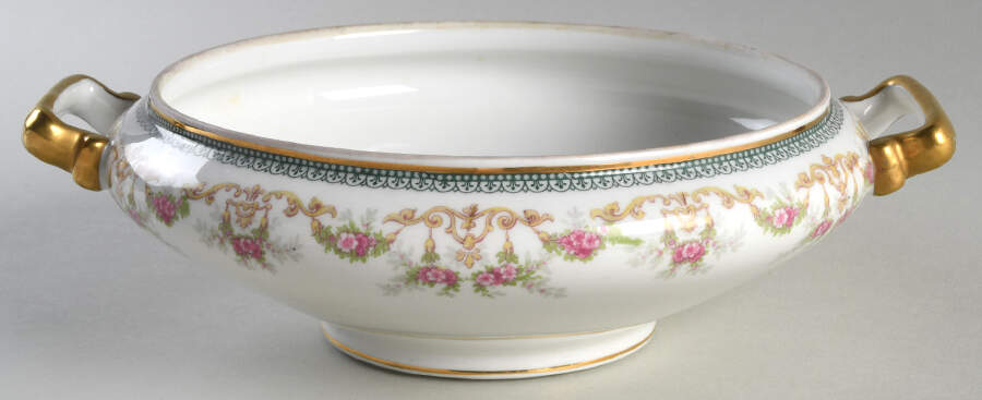 TRV213 Round Vegetable No Lid by Tressemanes & Vogt-1