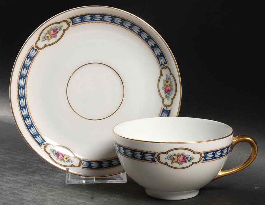 3335 Flat Cup & Saucer Set by Thomas-1