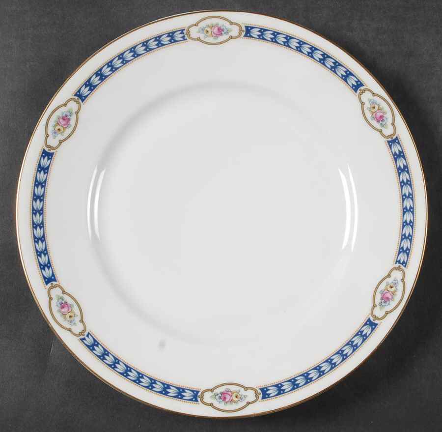 3335 Dinner Plate by Thomas-1