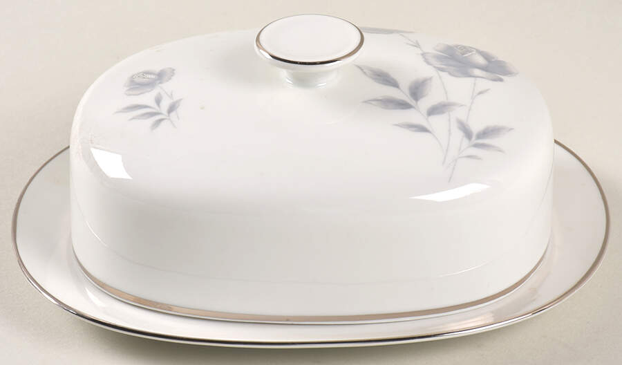 3946 1/4 Lb Covered Butter by Tirschenreuth-1