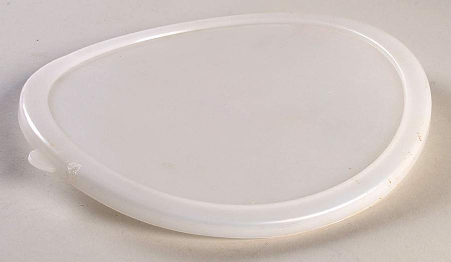 Kensington Garden Plastic Lid For 8 3/4" Metal Bowl by Tabletops Unlimited-1