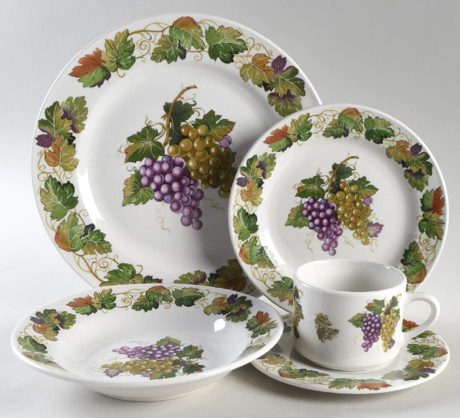 Vine 5 Piece Place Setting by Tabletops Unlimited-1