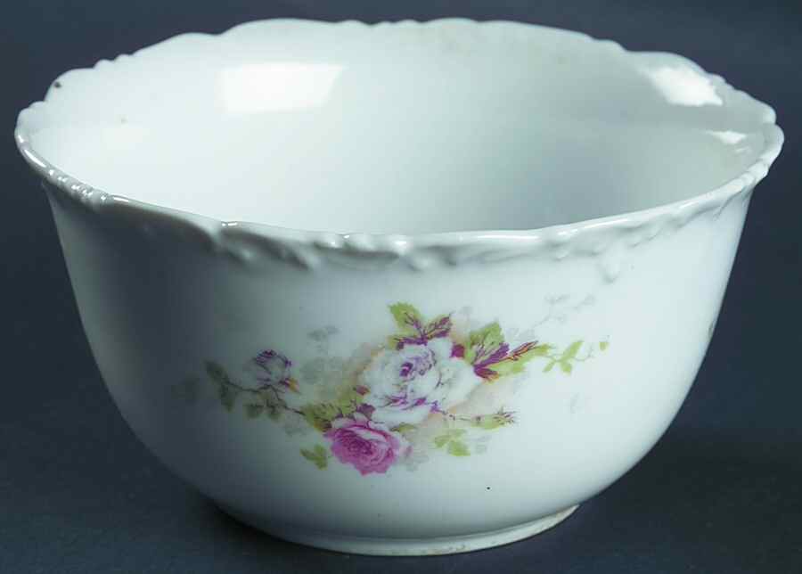 TRV217 Cranberry Bowl by Tressemanes & Vogt-1