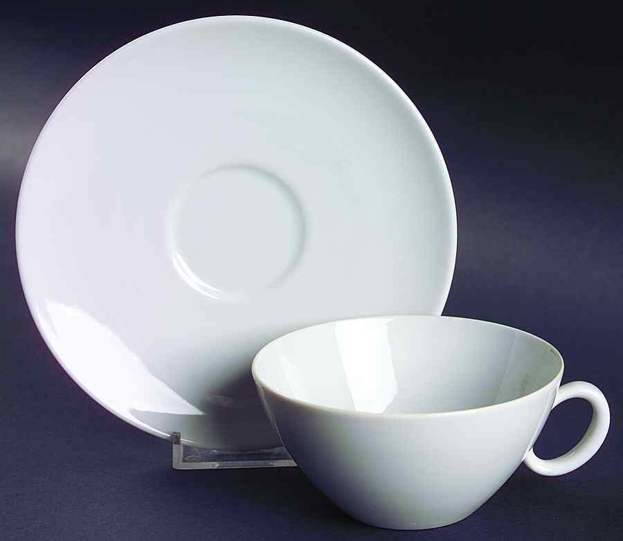 Rhythm Flat Cup & Saucer Set by Thomas-1