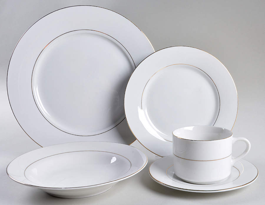 Classic Gold 5 Piece Place Setting by Tienshan-1