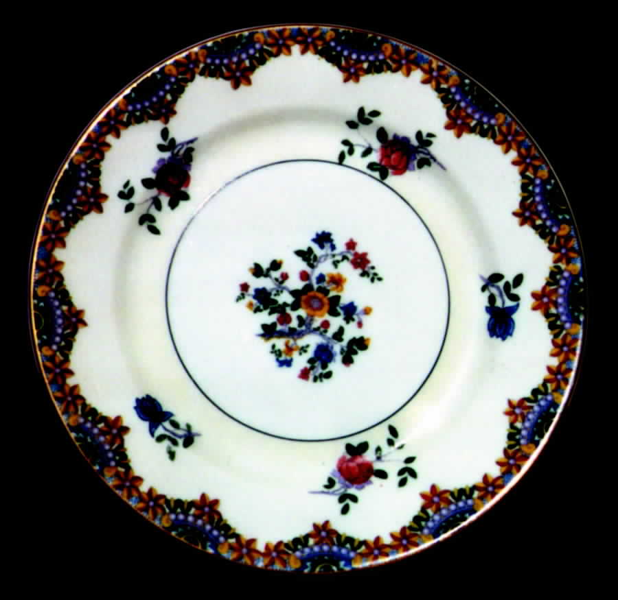 TRV239 Dinner Plate by Tressemanes & Vogt-1