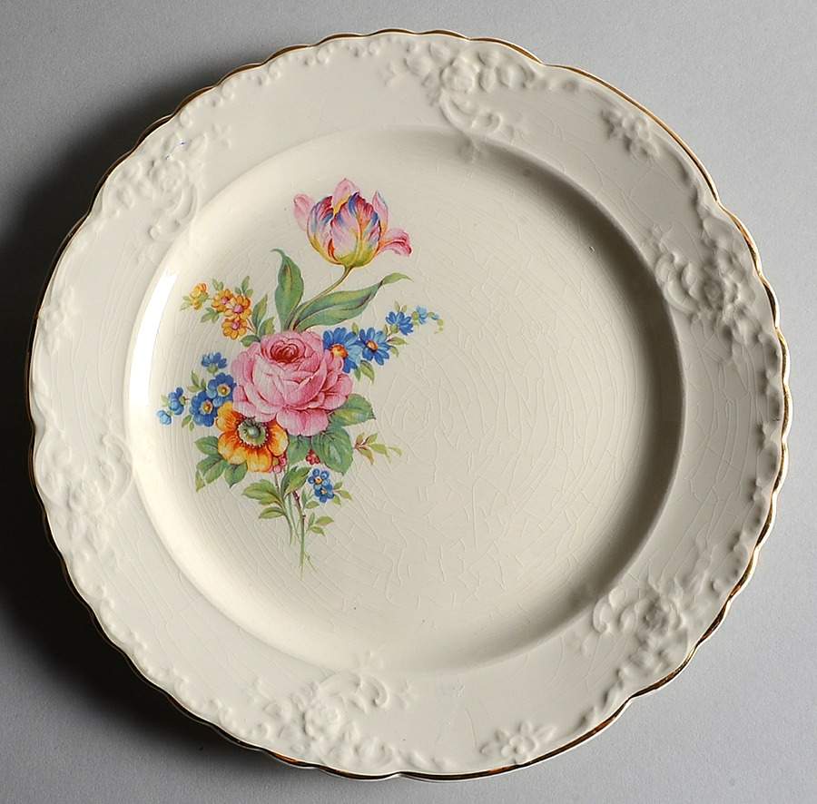 1823 (Fairway Shape) Dinner Plate by Taylor, Smith & Taylor (Ts&T)-1