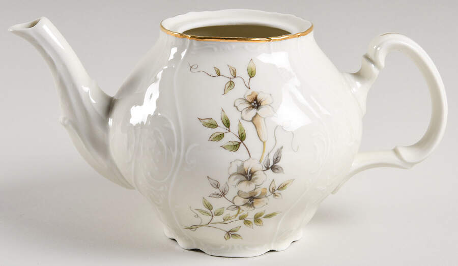 Blossom Teapot No Lid by Thun-1