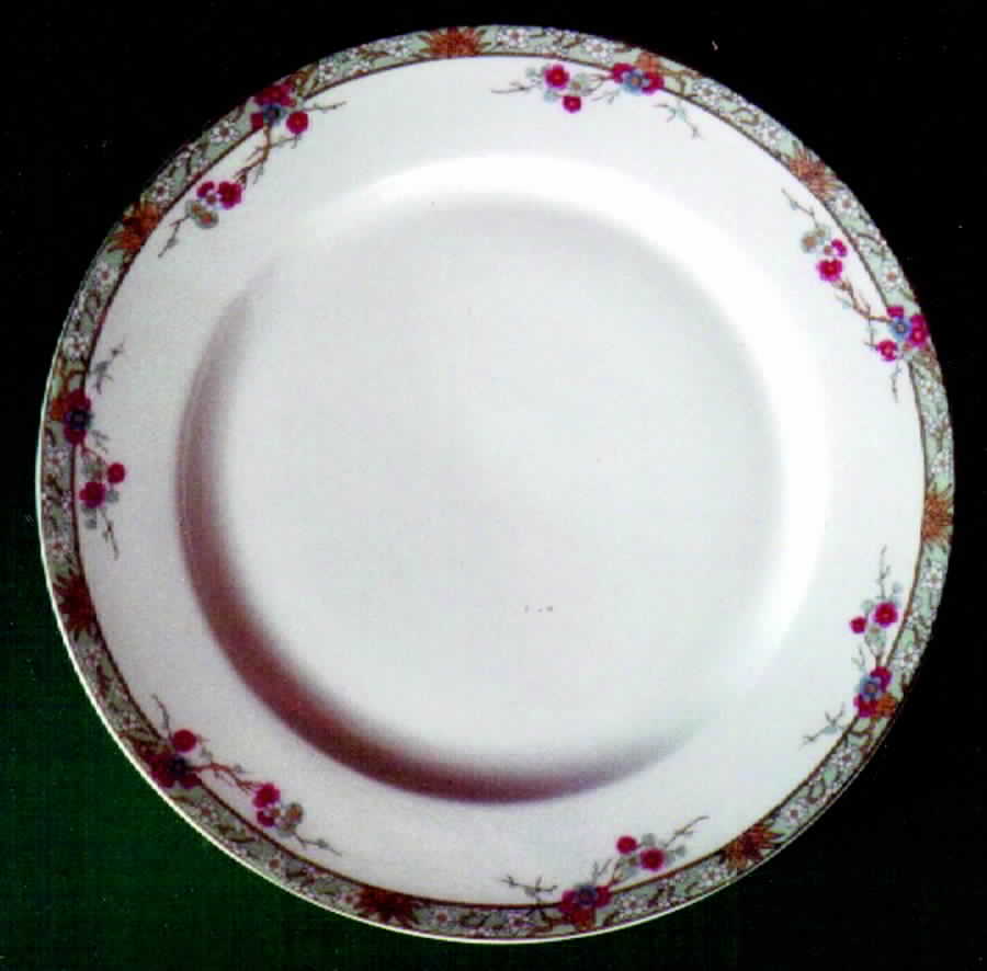 TRV262 Dinner Plate by Tressemanes & Vogt-1