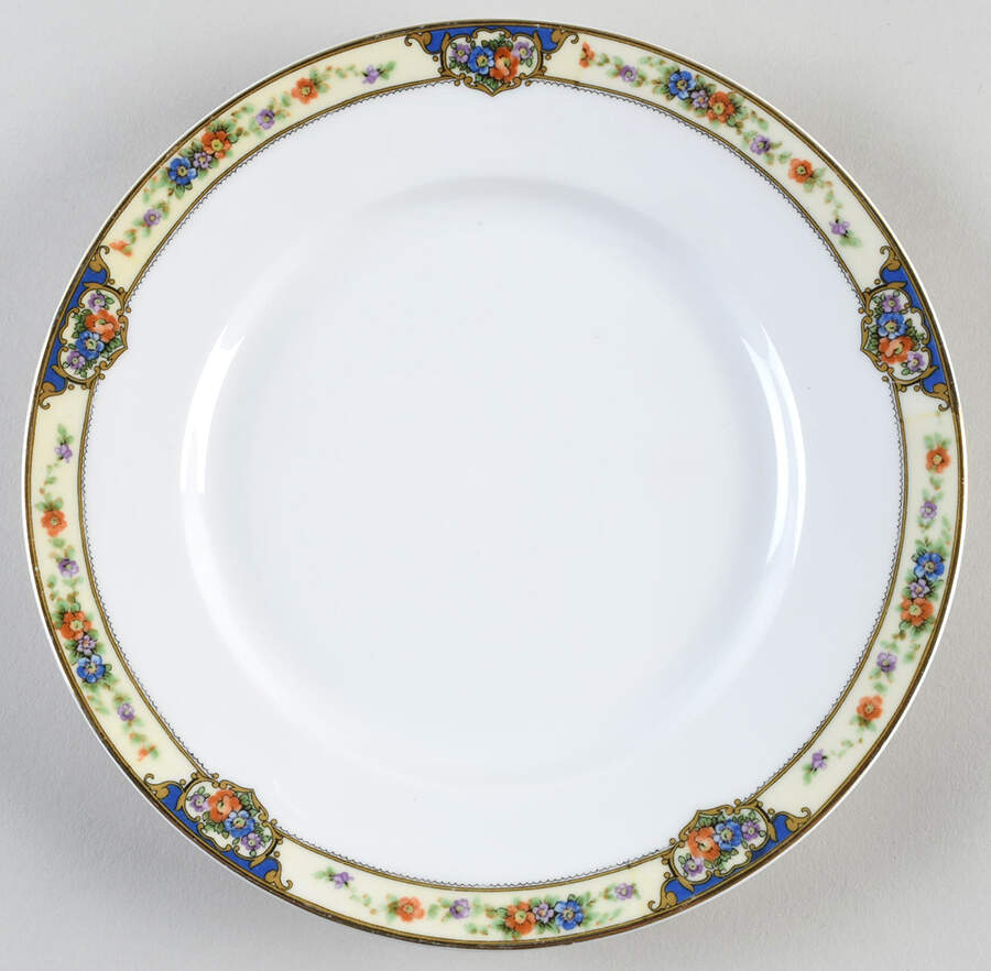 Granada Luncheon Plate by Thun-1