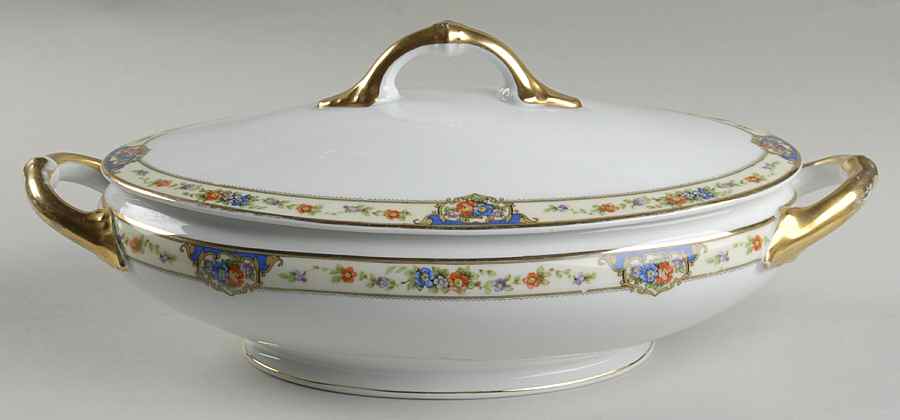 Granada Oval Covered Vegetable by Thun-1