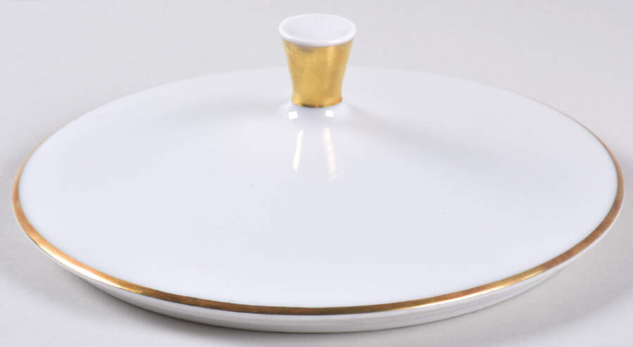 Gold Band Lid for Round Vegetable by Thomas-1