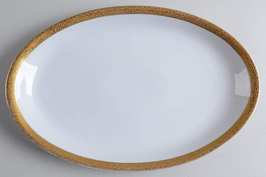09128 13" Oval Serving Platter by Thomas-1