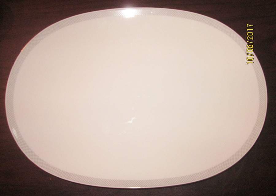 4462 15" Oval Serving Platter by Tirschenreuth-1