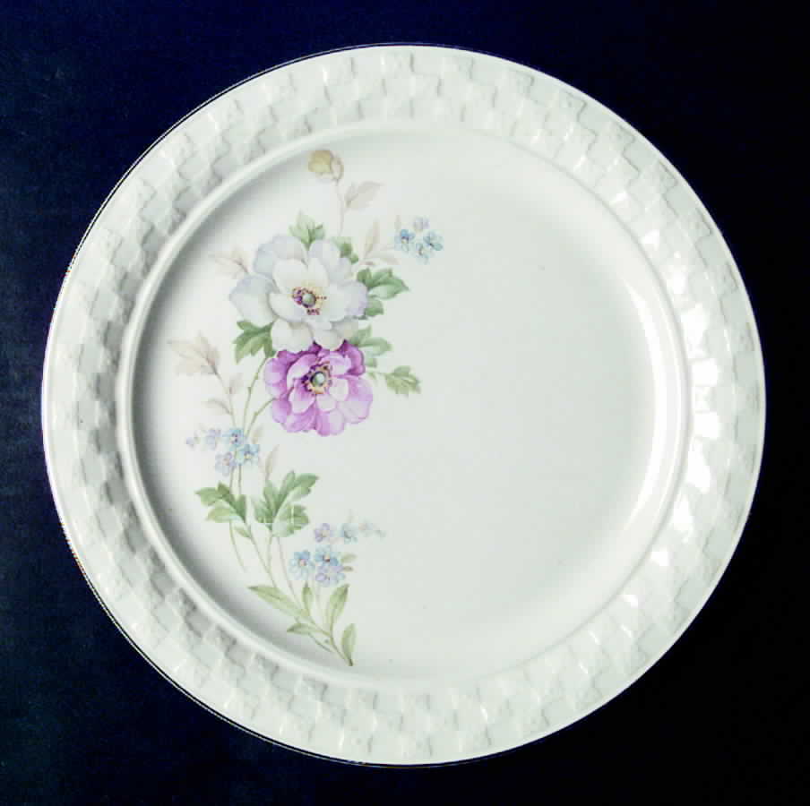 TST435 Luncheon Plate by Taylor, Smith & Taylor (Ts&T)-1