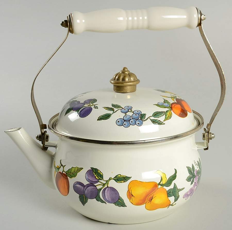 Essence Kettle & Lid by Tabletops Unlimited-1