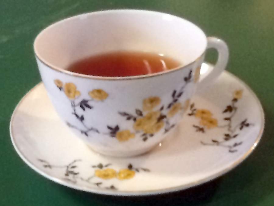 THU180 Footed Cup & Saucer Set by Thun-1