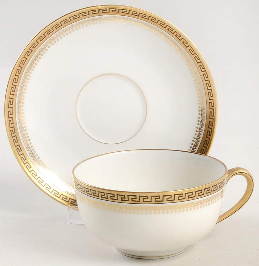 2680 Gold (Verge) Flat Cup & Saucer Set by Tressemanes & Vogt-1
