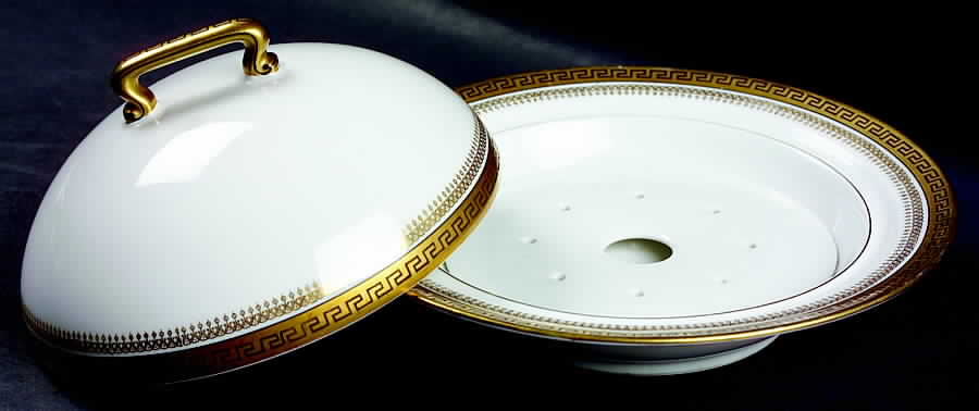 2680 Gold (Verge) Round Covered Butter by Tressemanes & Vogt-1