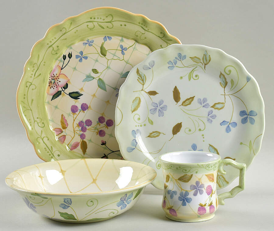 Evelyn 4 Piece Place Setting by Tracy Porter-1