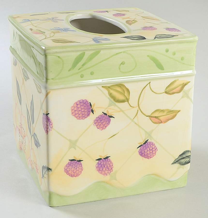 Evelyn Square Tissue Box Cover by Tracy Porter-1