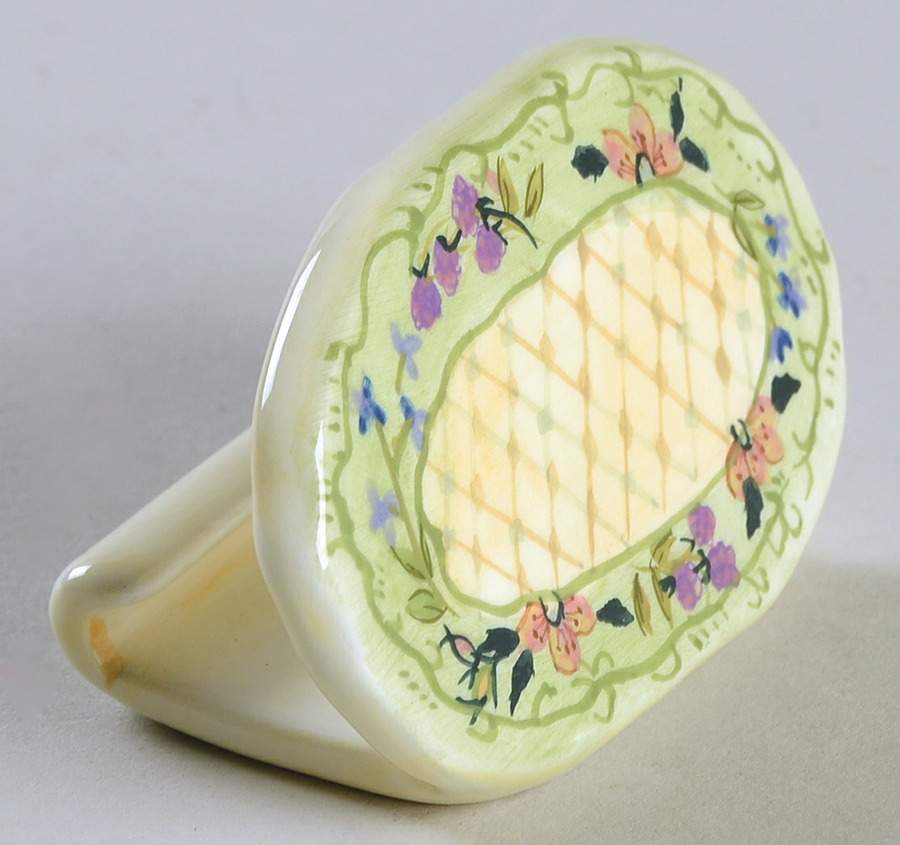 Evelyn Napkin Ring/Placecard Holder by Tracy Porter-1